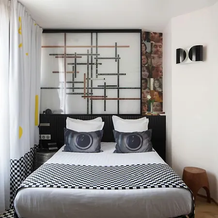 Le 123 Sebastopol - Astotel Отель