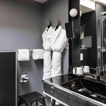 Hotel Le 123 Sebastopol - Astotel 4*