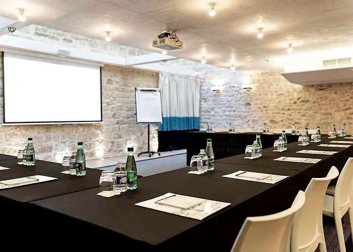 Le 123 Sebastopol - Astotel Otel